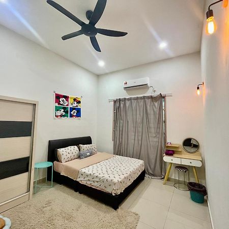 Comfort 36 Entire House At Alma Bukit Mertajam Ngoại thất bức ảnh