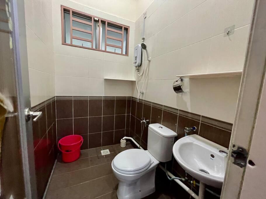 Comfort 36 Entire House At Alma Bukit Mertajam Ngoại thất bức ảnh