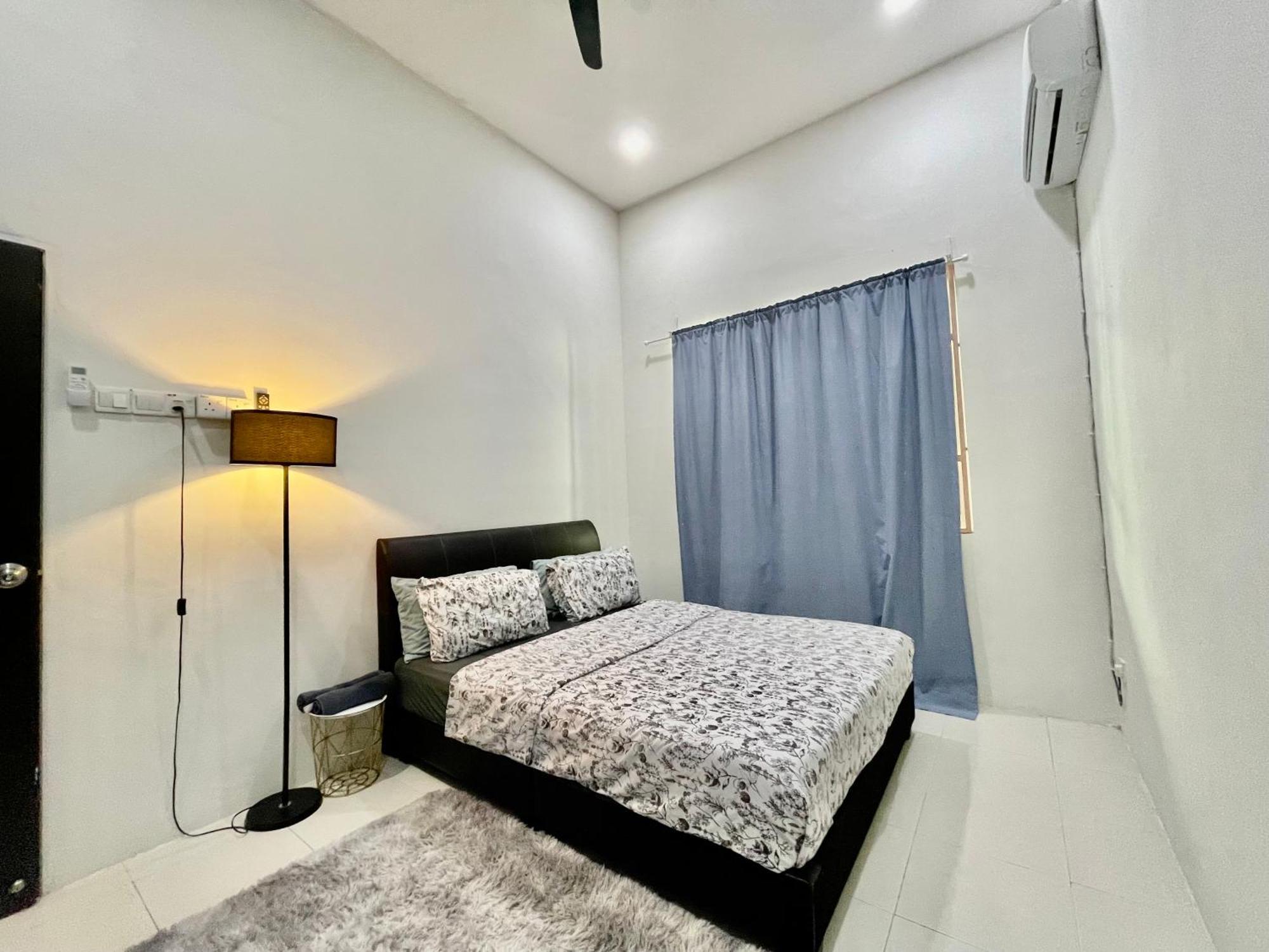Comfort 36 Entire House At Alma Bukit Mertajam Ngoại thất bức ảnh